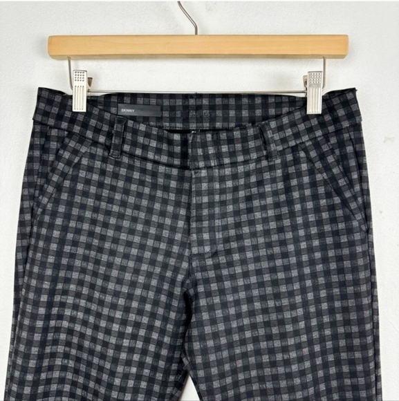 Kut from the Kloth Gray and Black Skinny Pants with Plaid Pattern Size 14L - Picture 4 of 9